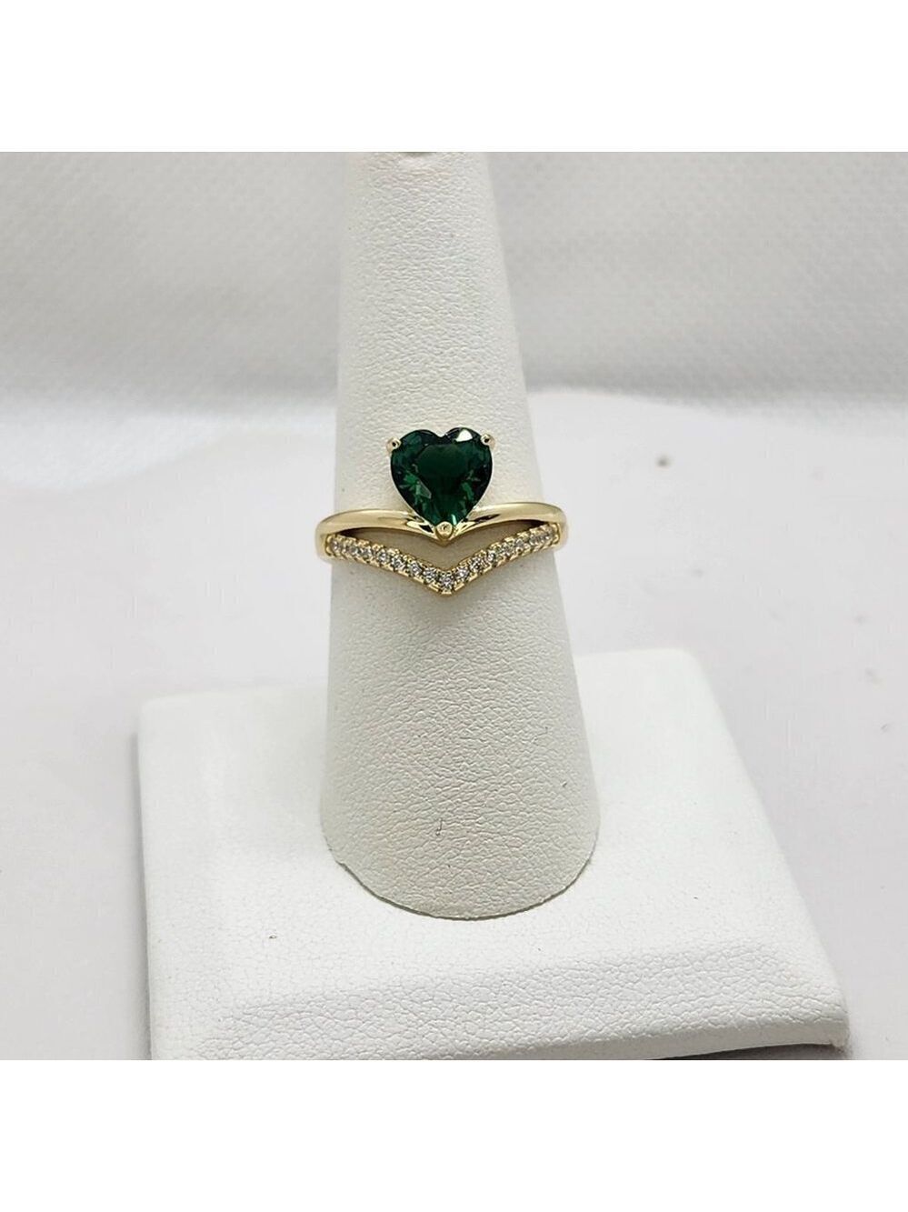 Brand New Sterling Silver 925 Heart V Design Ring
